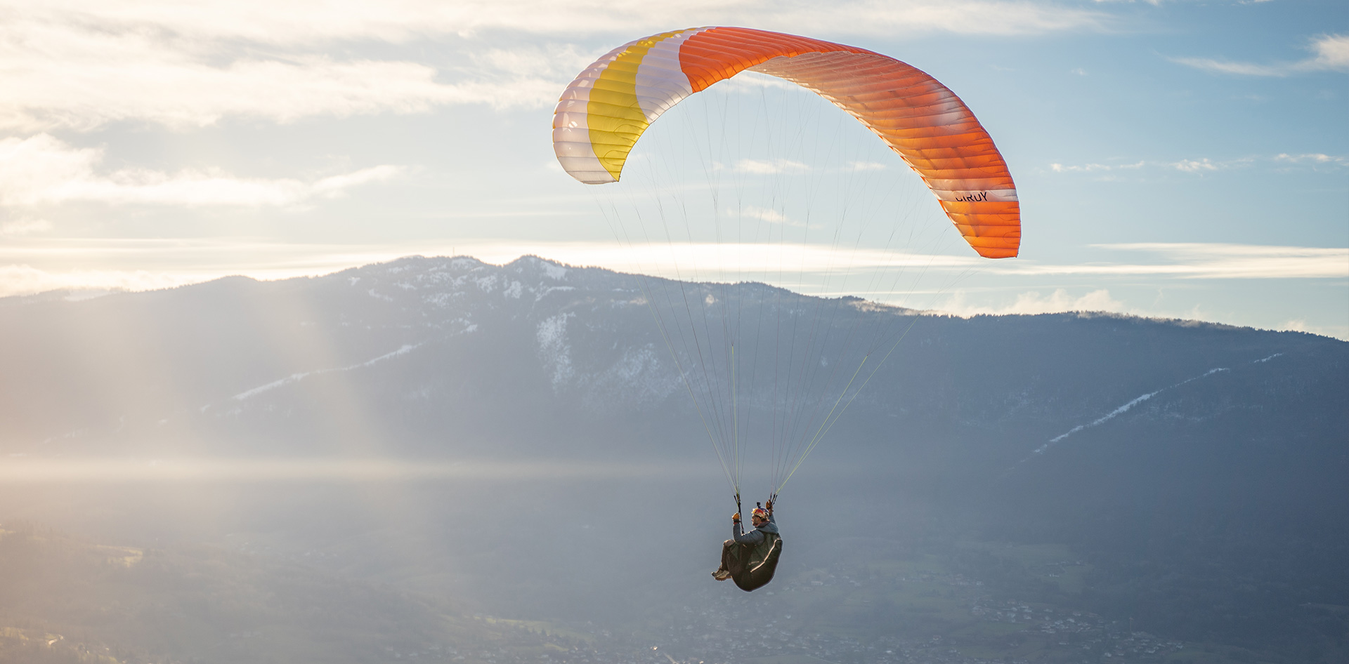 (c) Paragliding-austria.com